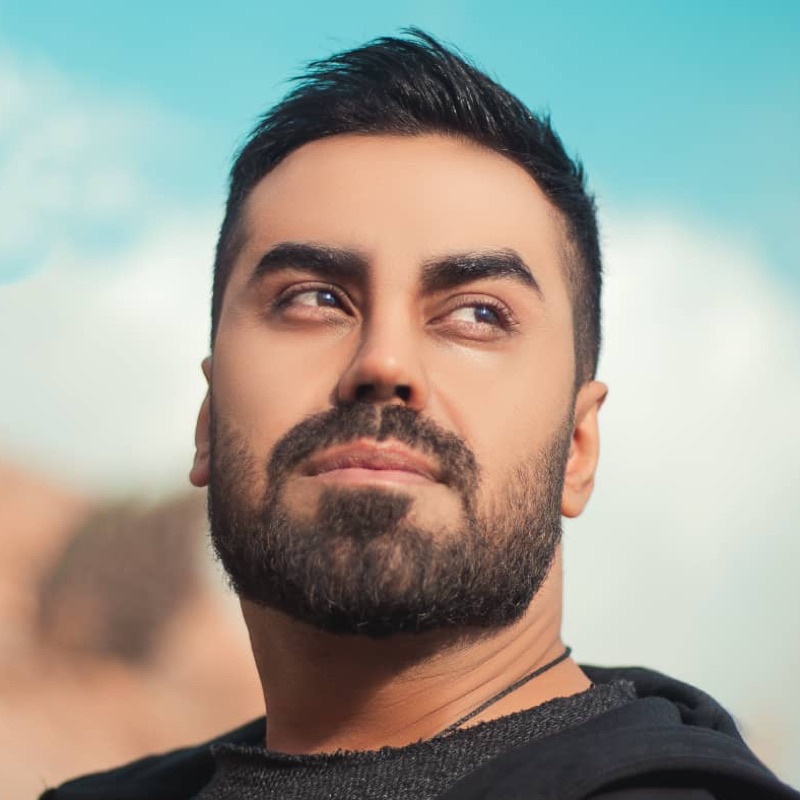 کاور Majid Eslahi