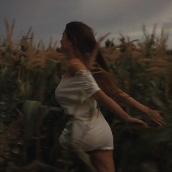 کاور آهنگ Sweet Relief از Madison Beer