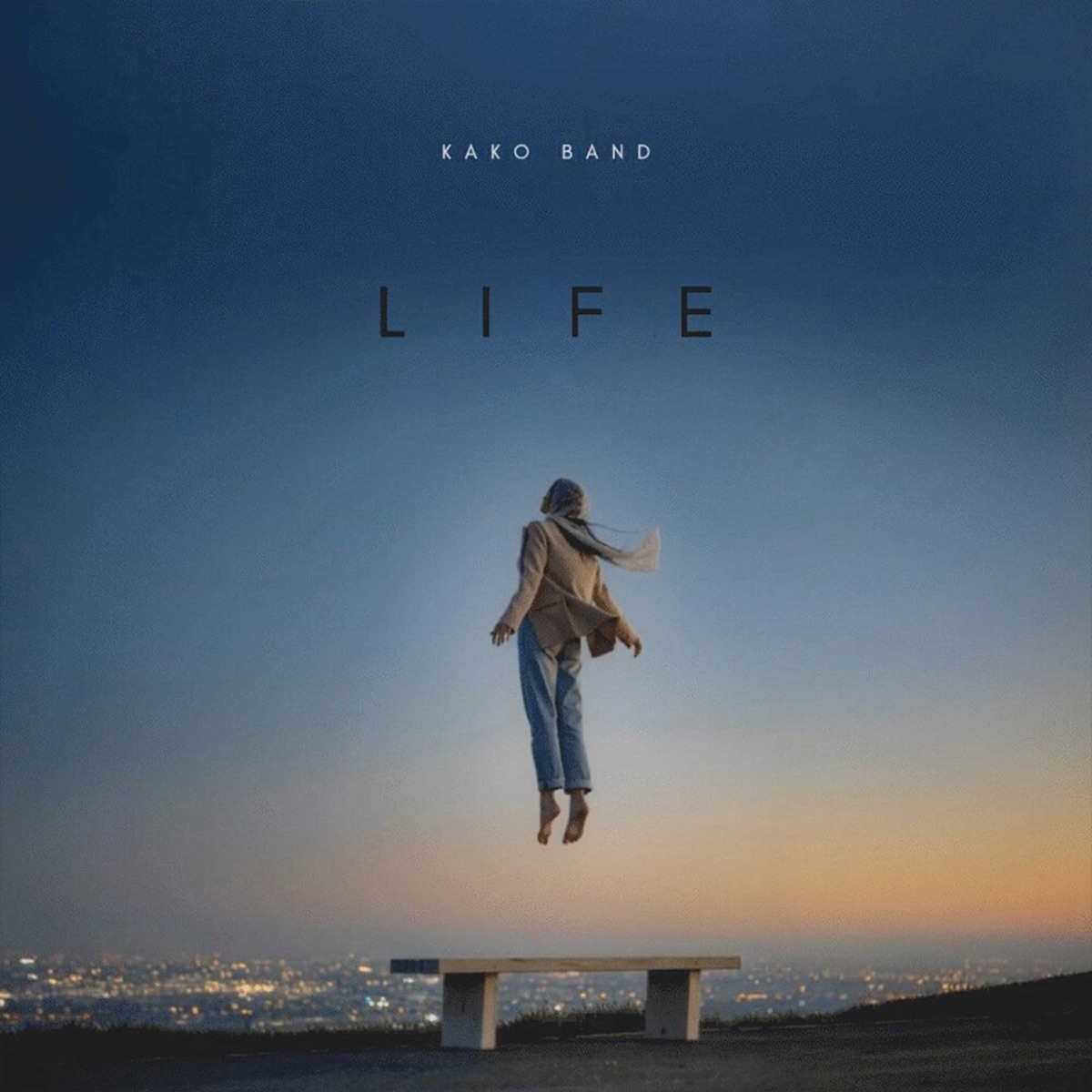 کاور Life - Single